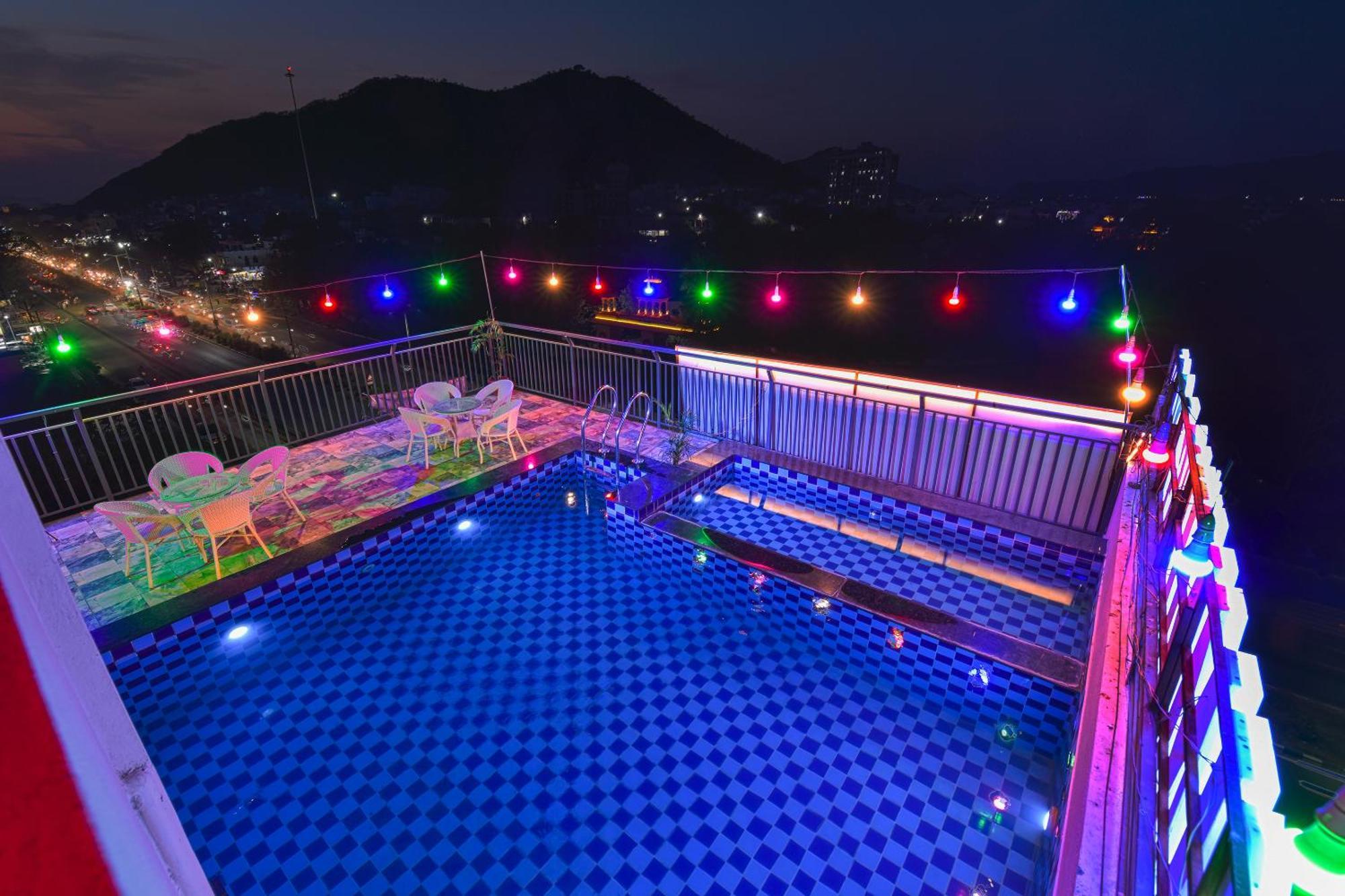 Hotel Remark Udaipur Exterior foto